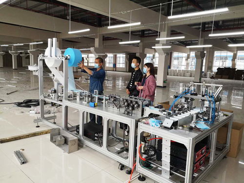 大通湖区首家口罩生产企业首批生产设备正式投产